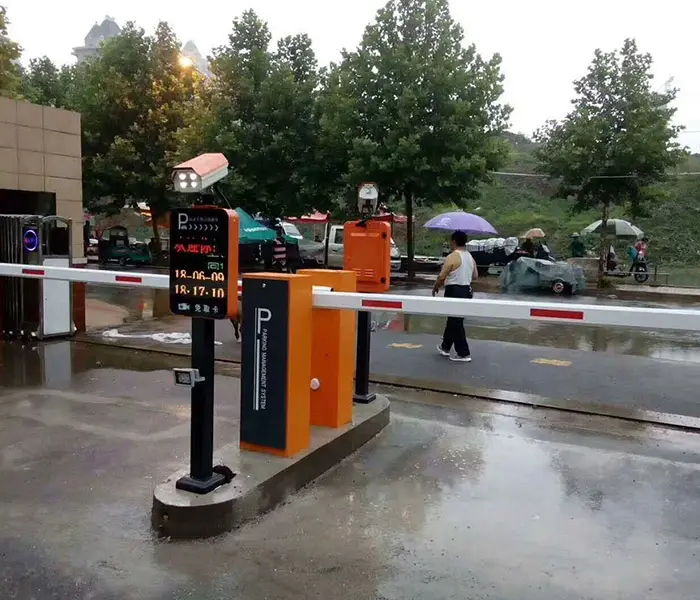 门禁考勤、停车场道闸、通道闸、一卡通、楼宇对讲、停车系统